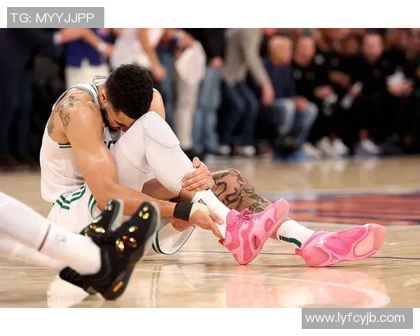 昔日恩怨再现！塔图姆与老队友狭路相逢