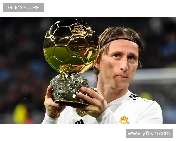 莫德里奇冲击金球奖？数据全面对比分析